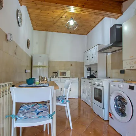 Casa Tuvo شقة ليفانتو